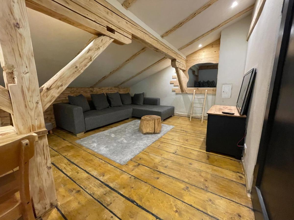 Backyard Mountain Hostel ไมย์อาโฮเฟิน ภายนอก รูปภาพ