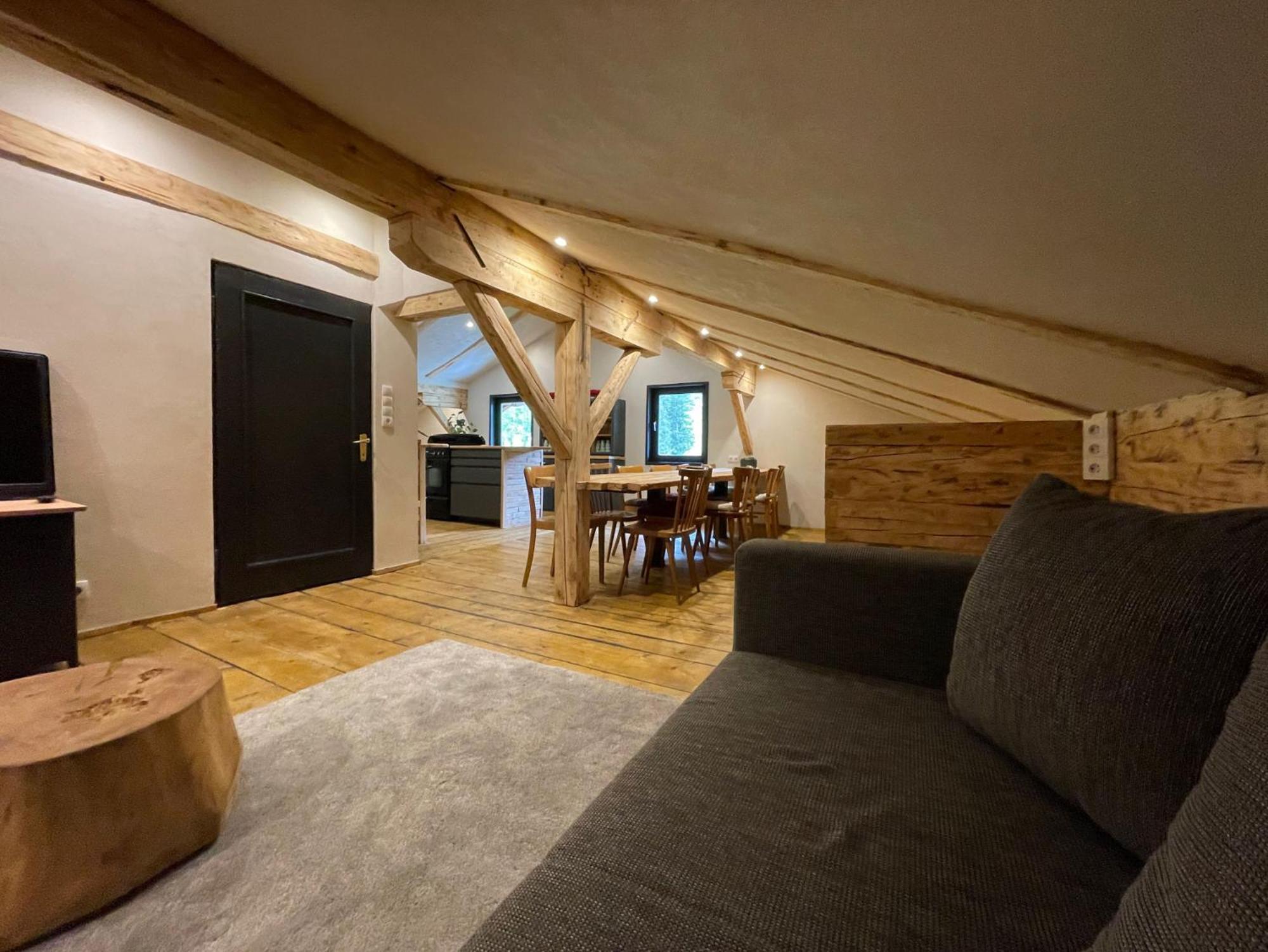 Backyard Mountain Hostel ไมย์อาโฮเฟิน ภายนอก รูปภาพ