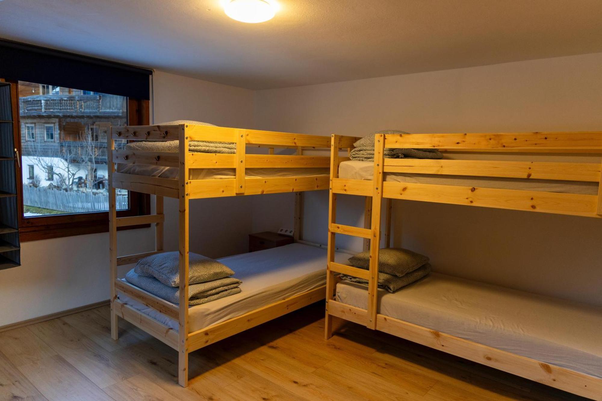 Backyard Mountain Hostel ไมย์อาโฮเฟิน ภายนอก รูปภาพ
